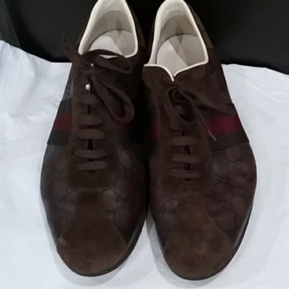 Gucci embossed logo & suede shoes - Picture 8 of 10